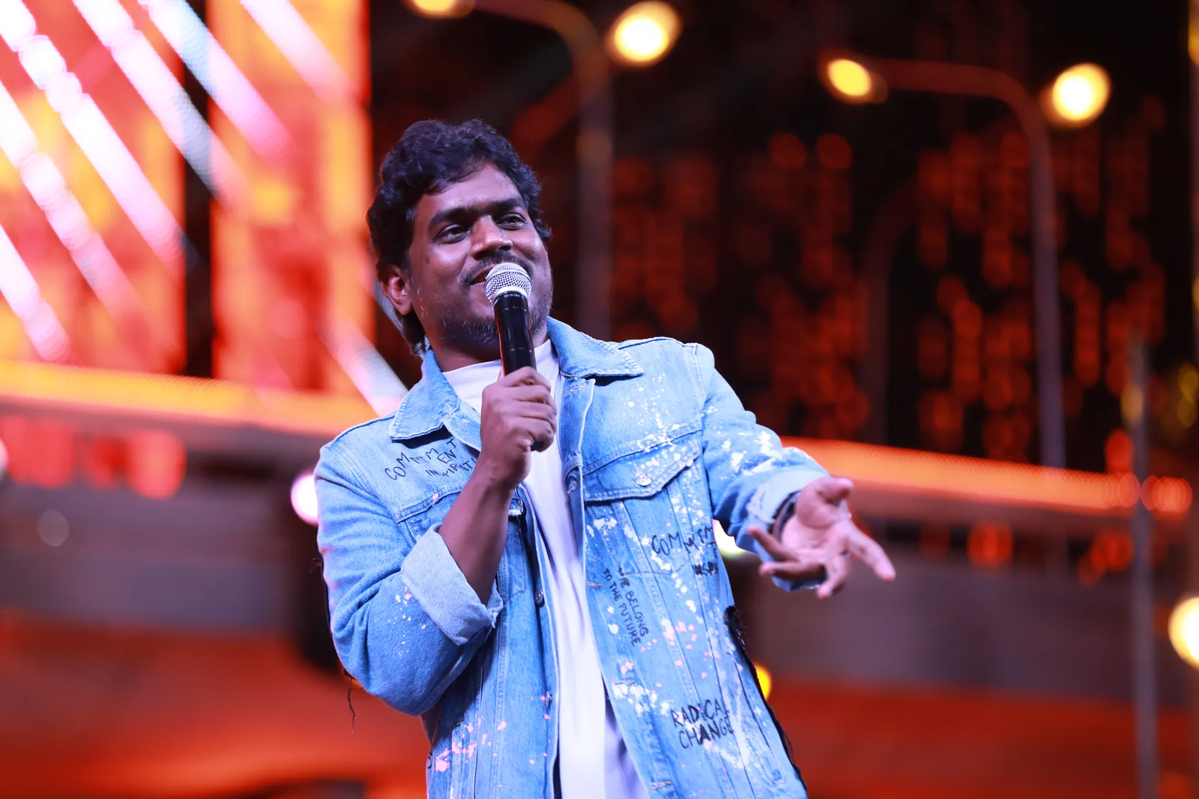 Vendhu Thanindhathu Kaadu audio launch 2